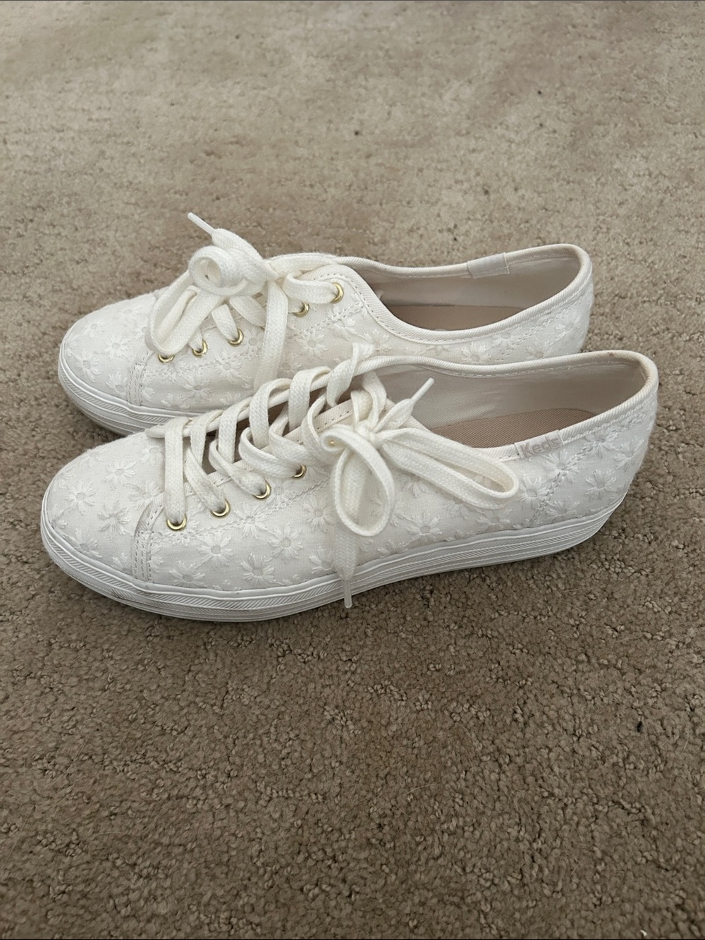 Women's White Floral Lace Canvas Sneakers